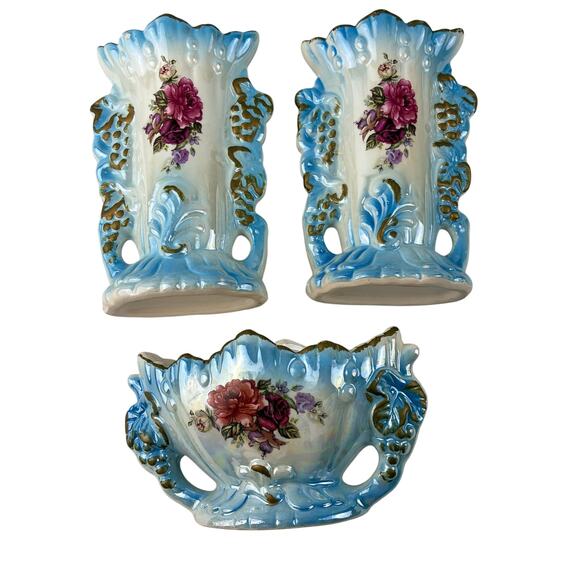 Vintage Lusterware Trio Blue & White Floral Iridescent Bud Vases Japan Ceramic - Picture 1 of 11